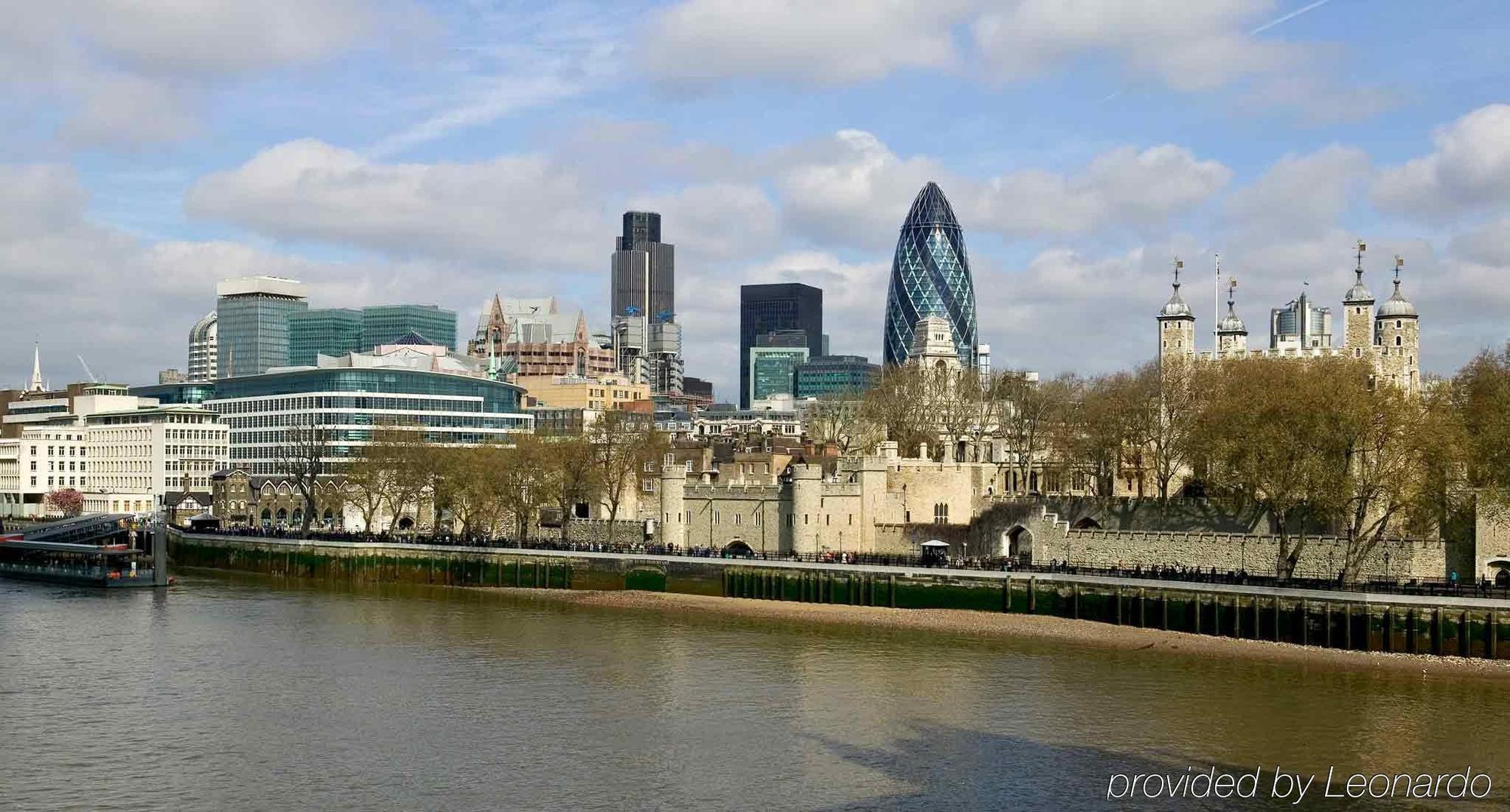 מלון ברקינג Ibis London Barking מראה חיצוני תמונה